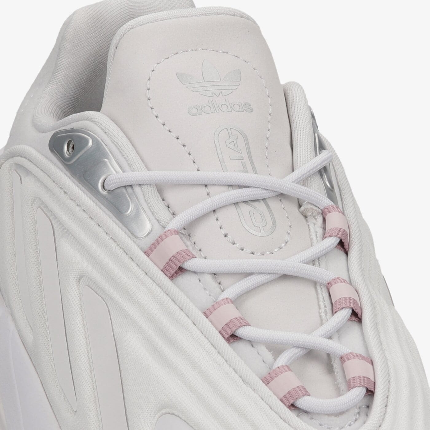 Дамски маратонки ADIDAS OZELIA W gw0612 цвят сив