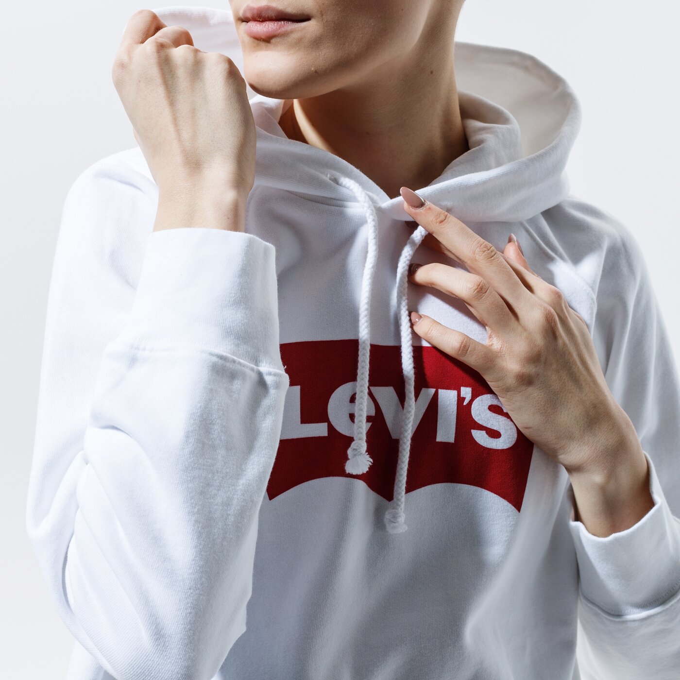 Дамски суичър LEVI'S СУИТЧЪР С КАЧУЛКА GRAPHIC SPORT HOODIE 35946-0010 цвят бял