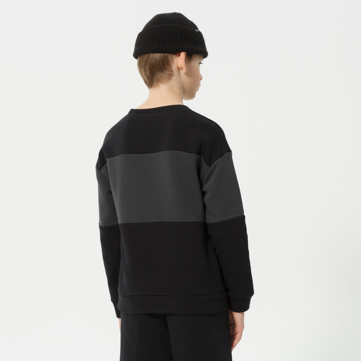 Детска тениска NIKE КОМПЛЕКТ K NSW FT CREW/SHORT TS BOY do6789-010 цвят черен