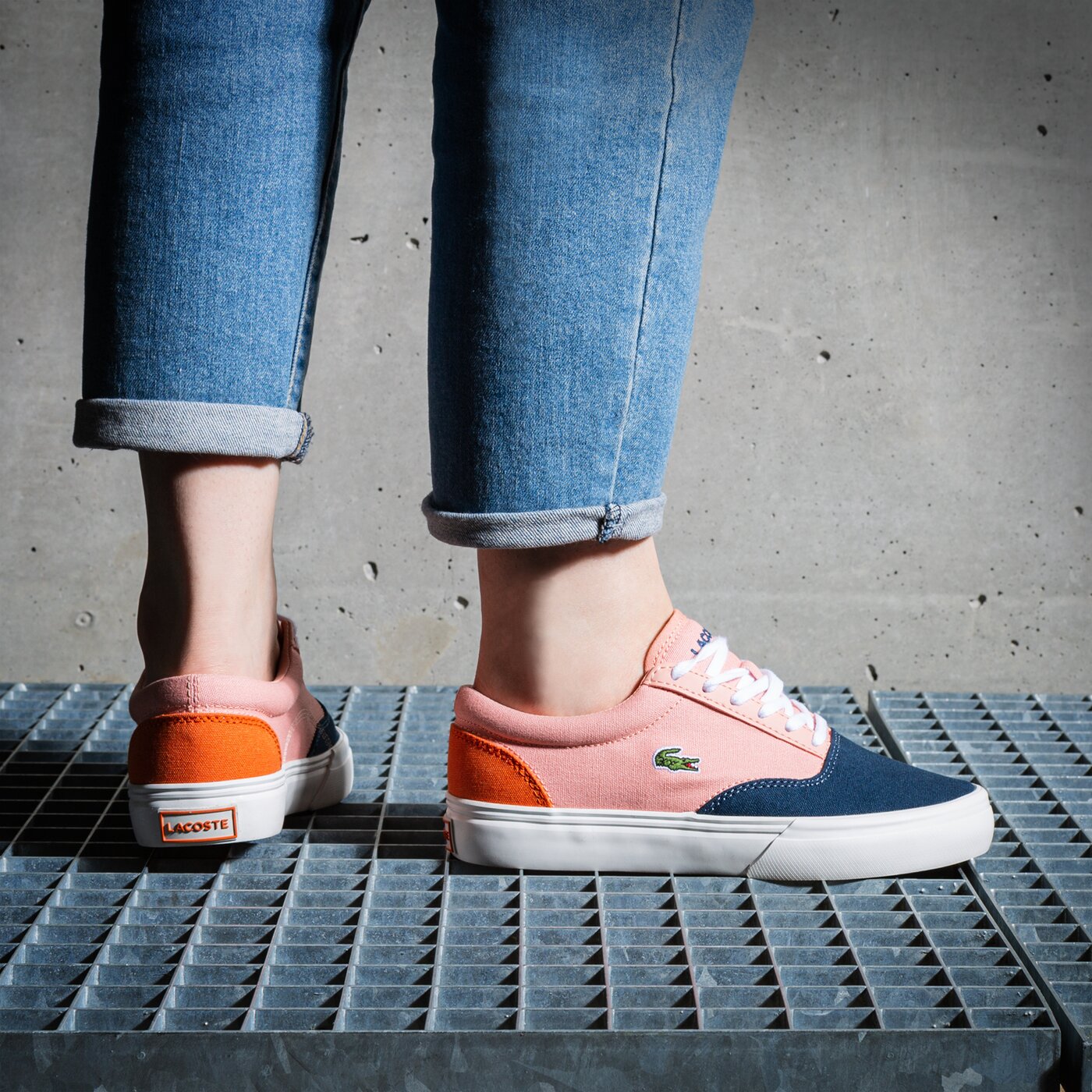 Детски маратонки LACOSTE JUMP SERVE LCE 0922 1 CUJ 743cuj0005alu цвят розов