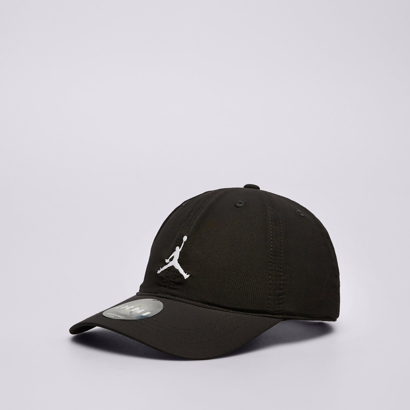 Детска шапка с козирка JORDAN ШАПКА JORDAN ESSENTIALS CAP 9a0724-023 цвят черен