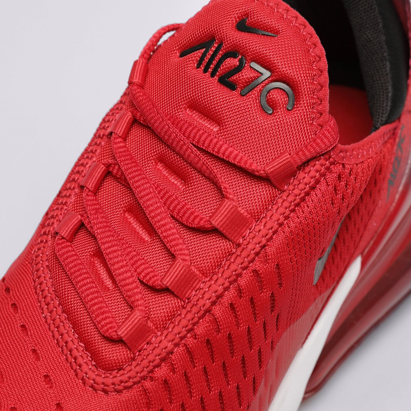 Мъжки маратонки NIKE AIR MAX 270 fn3412-600 цвят червен