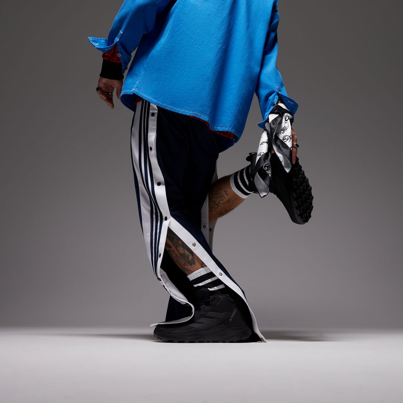 Мъжки зимни обувки ADIDAS TERREX ANYLANDER MID R.RDY id0898 цвят черен