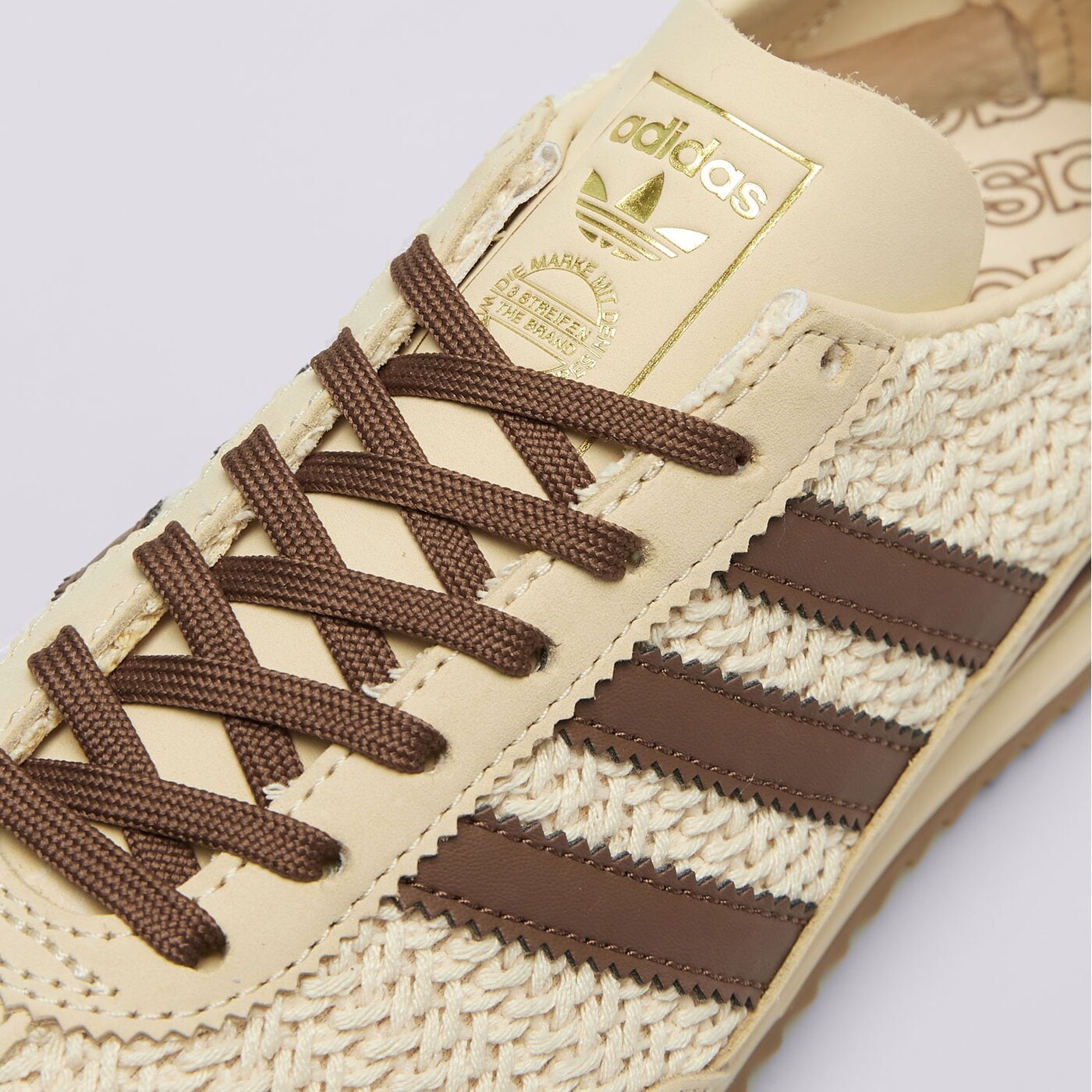 Дамски маратонки ADIDAS SL 72 OG W jr4229 цвят бежов