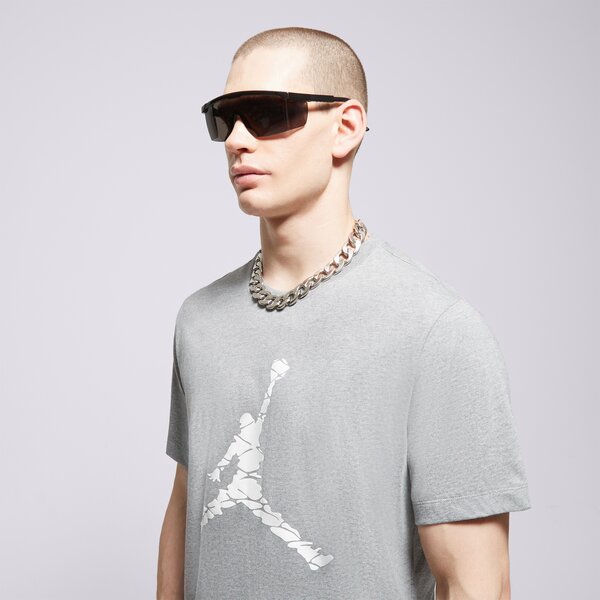 Мъжка тениска JORDAN ТЕНИСКА M J ESS SS CREW 3 dx9581-091 цвят сив