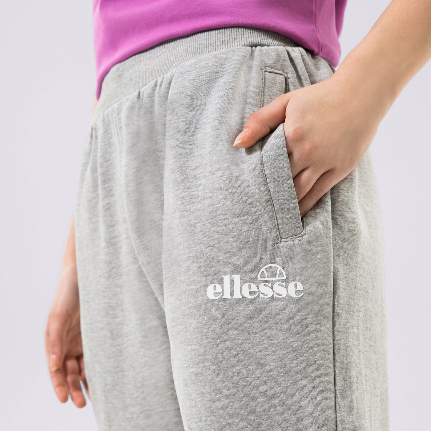 Дамски панталони ELLESSE ПАНТАЛОНИ MAJANA JOG PANT GREY MRL sgp16457112 цвят сив