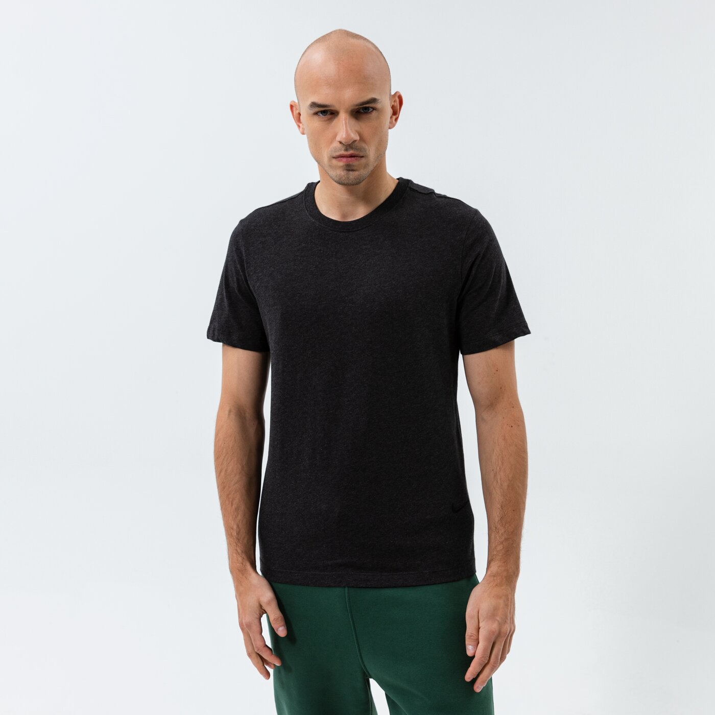 Мъжка тениска NIKE ТЕНИСКА M NSW TEE SUSTAINABILITY dm2386-010 цвят черен