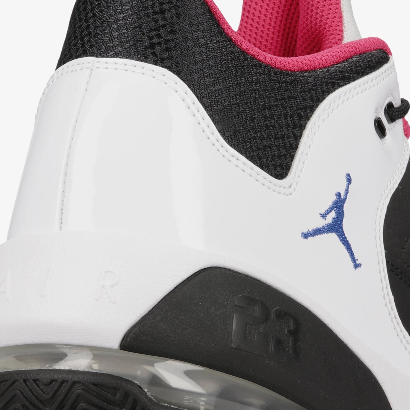 Мъжки маратонки JORDAN MAX AURA 3 cz4167-004 цвят бял