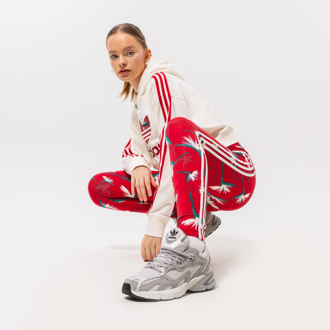 Дамски панталони ADIDAS КЛИН THEBE MAGUGU X ADIDAS hk5214 цвят червен