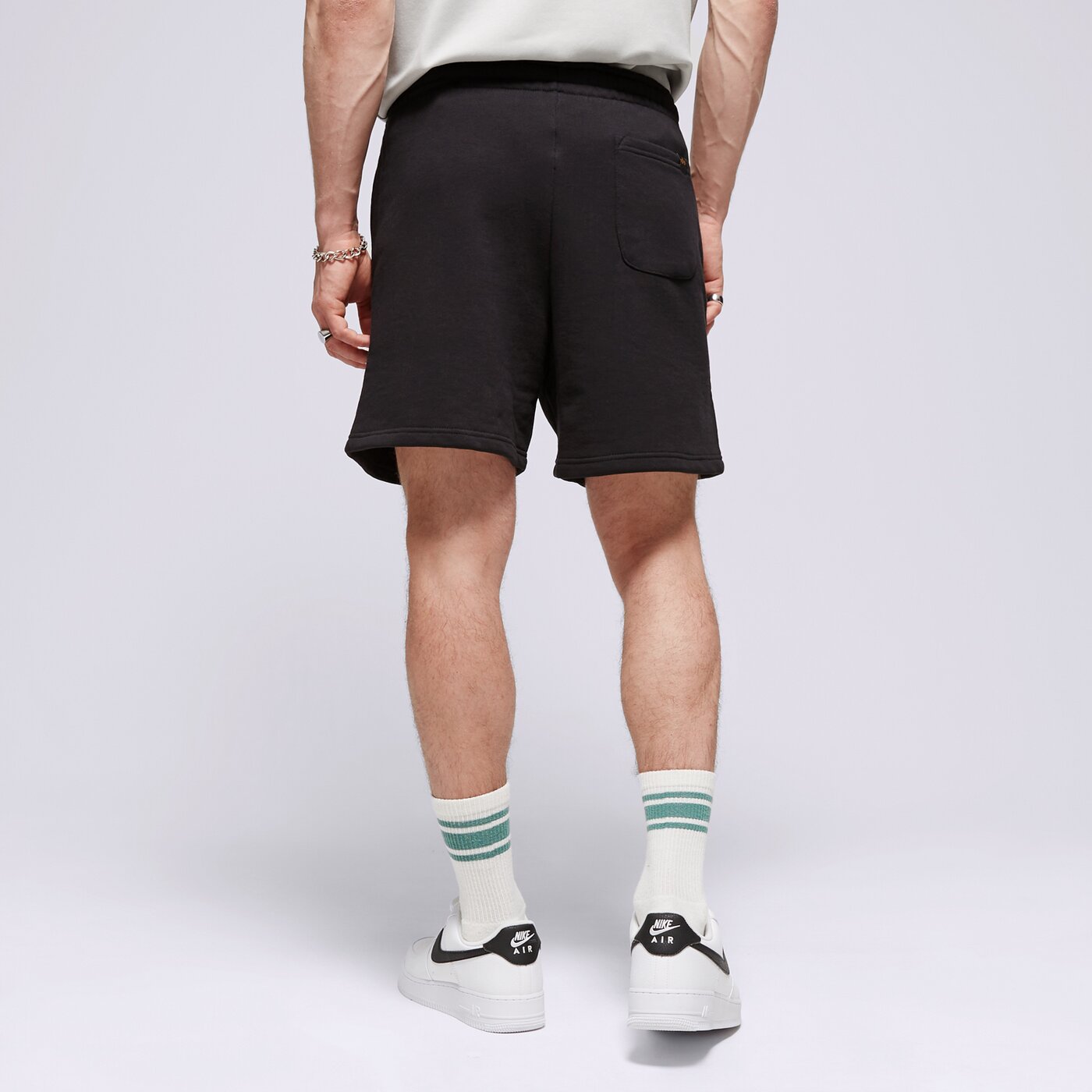 Мъжки къси панталони ALPHA INDUSTRIES ШОРТИ ALPHA ESSENTIALS RL SHORTS 14636303 цвят черен