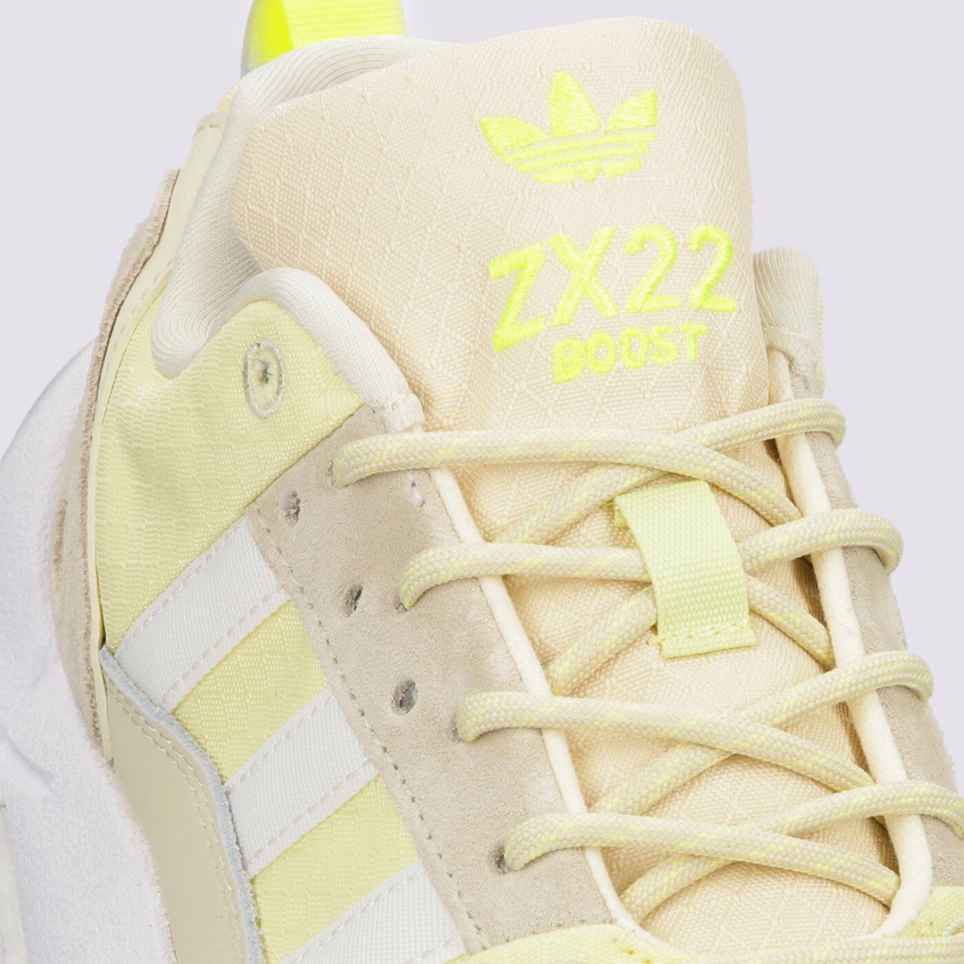 Дамски маратонки ADIDAS ZX 22 BOOST W gw8317 цвят жълт