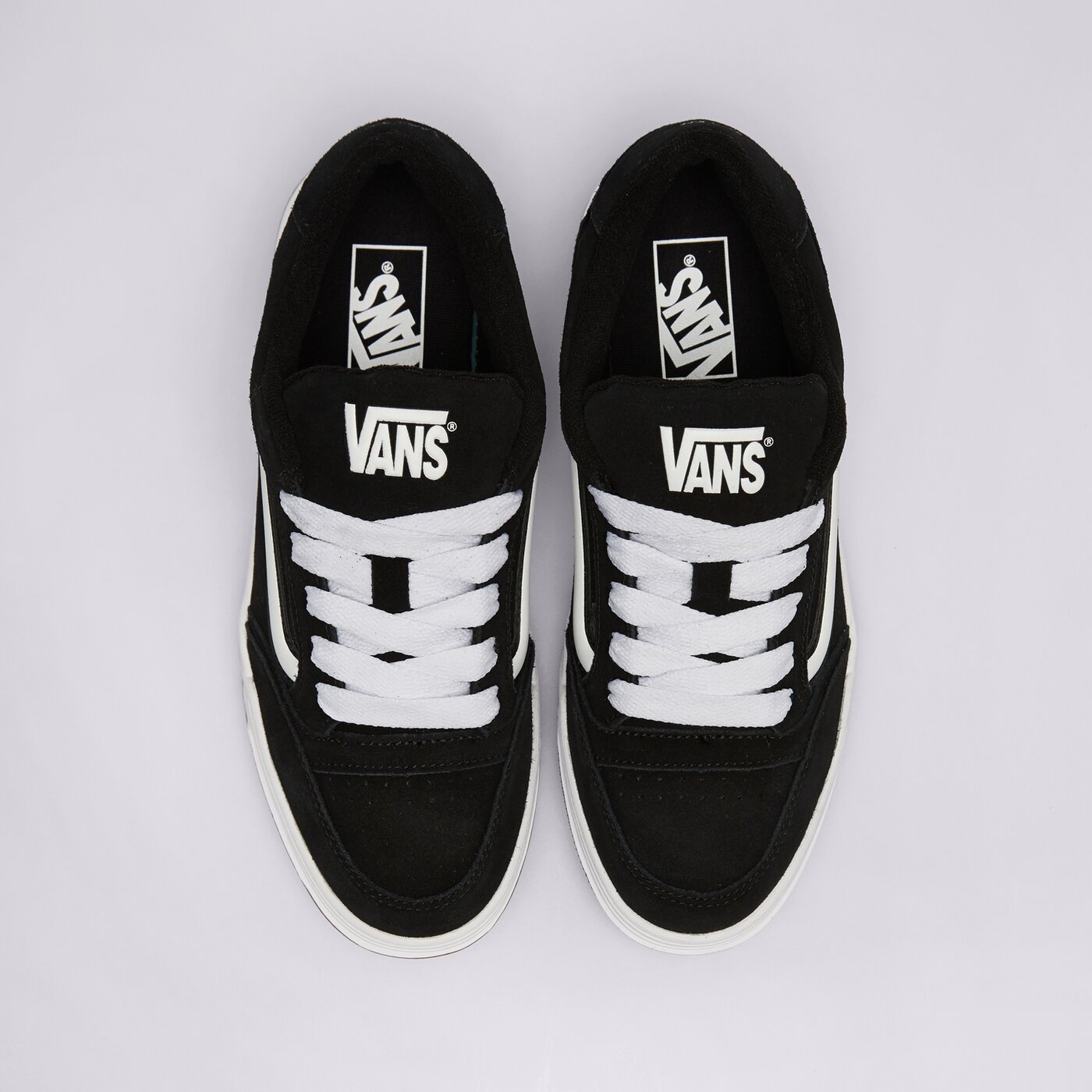 Дамски маратонки VANS HYLANE vn000d819x11 цвят черен