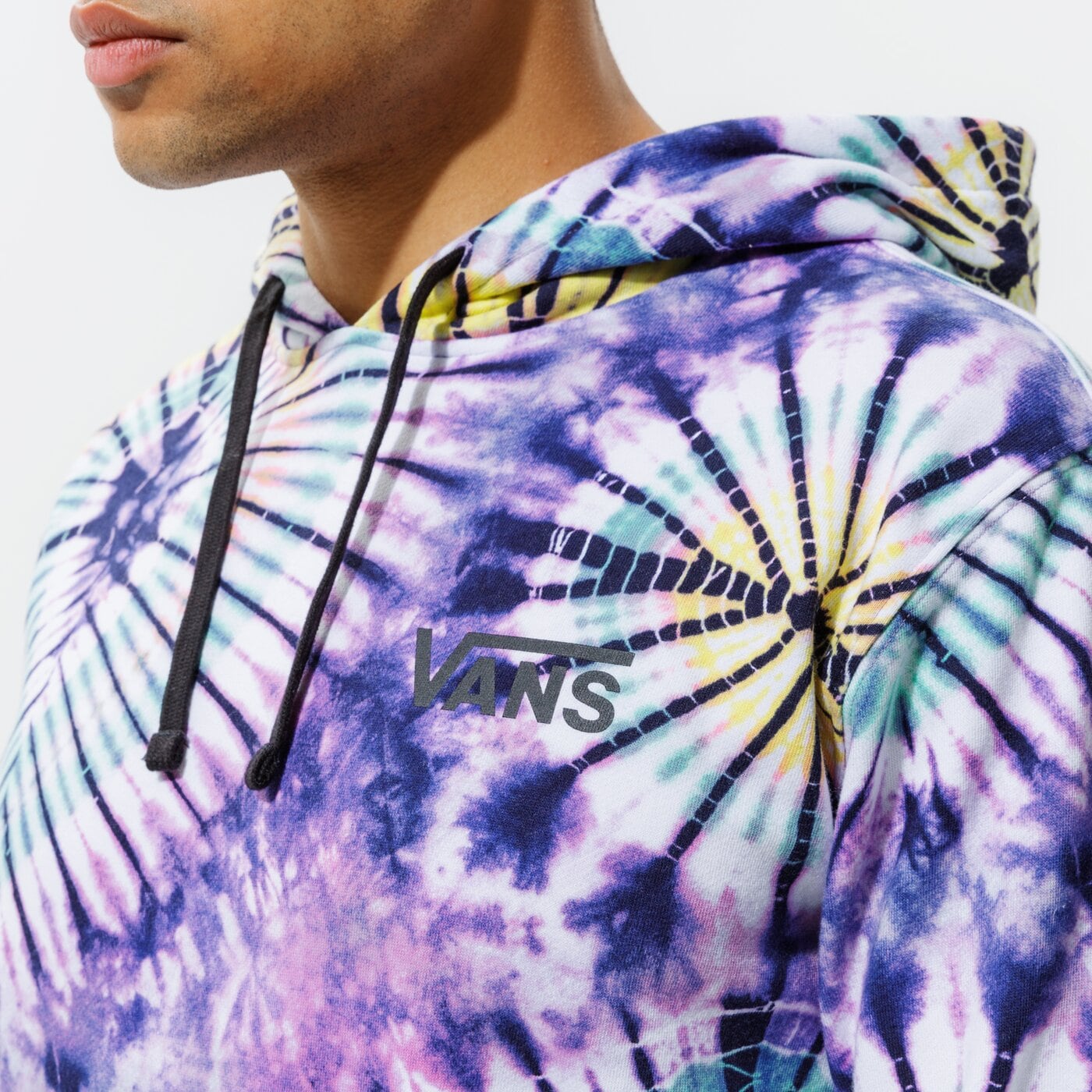 Мъжки суичър VANS СУИТЧЪР С КАЧУЛКА MN NEW   AGE PO NEW AGE PURPLE TIE DY vn0a54aiz7e1 цвят многоцветен