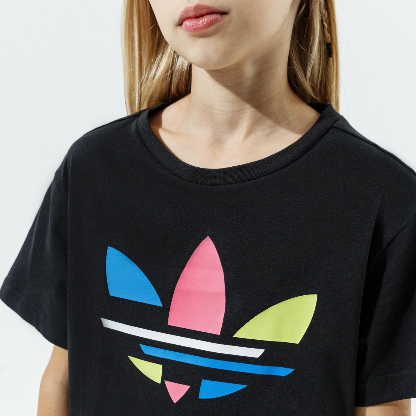 Детска тениска ADIDAS ТЕНИСКА TEE GIRL h32346 цвят черен