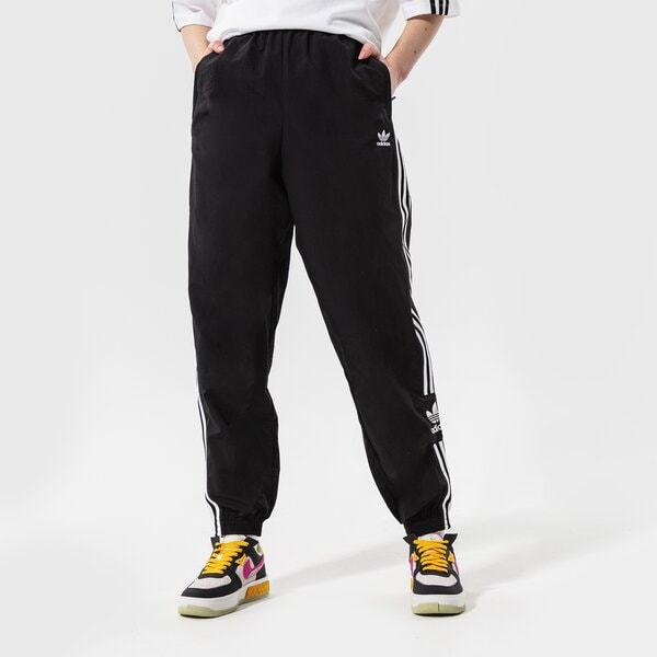 Дамски панталони ADIDAS ПАНТАЛОНИ TRACK PANTS h20547 цвят черен