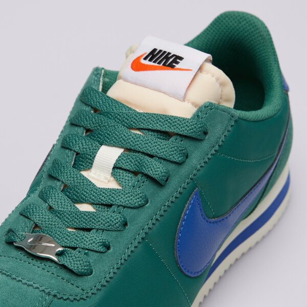 Дамски маратонки NIKE W CORTEZ TXT 2 ih2361-300 цвят зелен