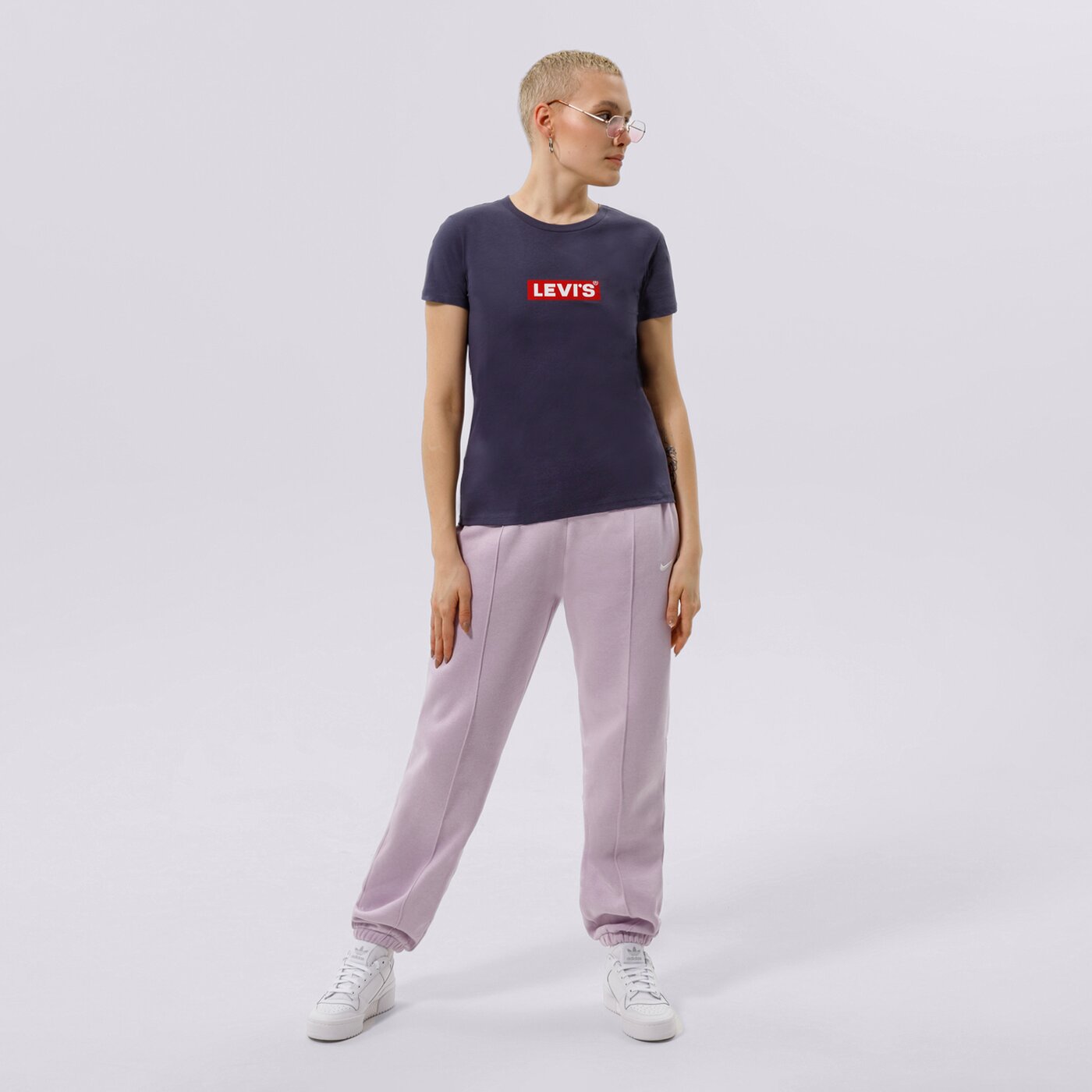 Дамска тениска LEVI'S ТЕНИСКА WT-GRAPHIC TEES a2086-0054 цвят черен