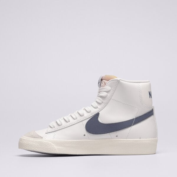 Дамски маратонки NIKE W BLAZER MID '77 cz1055-125 цвят бял