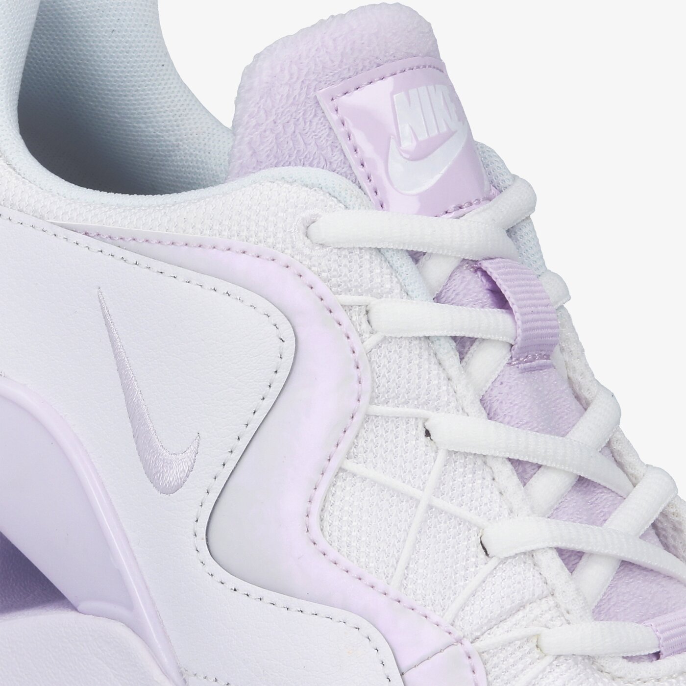 Дамски маратонки NIKE RYZ 365 cu3450-100 цвят бял