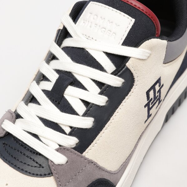 Мъжки маратонки TOMMY HILFIGER TH BASKET BETTER SUEDE MIX fm0fm04822dw5 цвят тъмносин