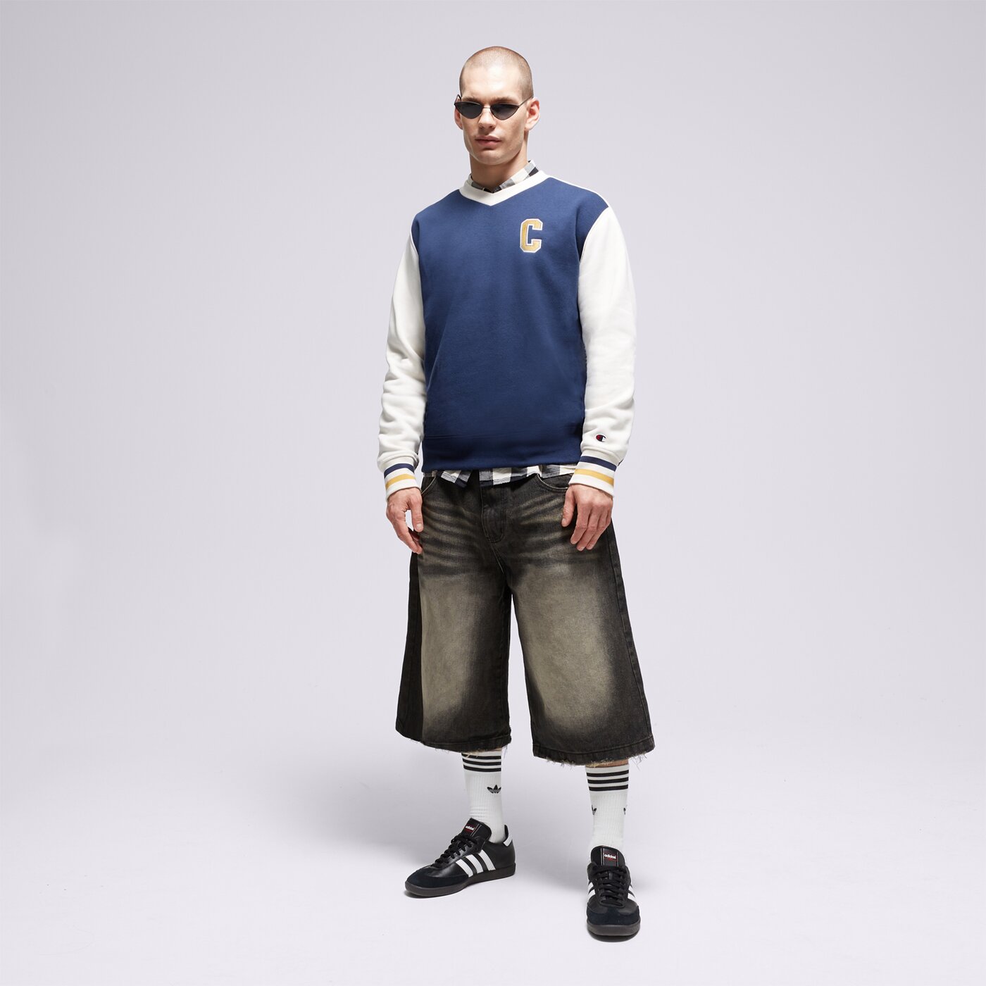 Мъжки суичър CHAMPION СУИТЧЪР V-NECK SWEATSHIRT 219176bs561 цвят тъмносин