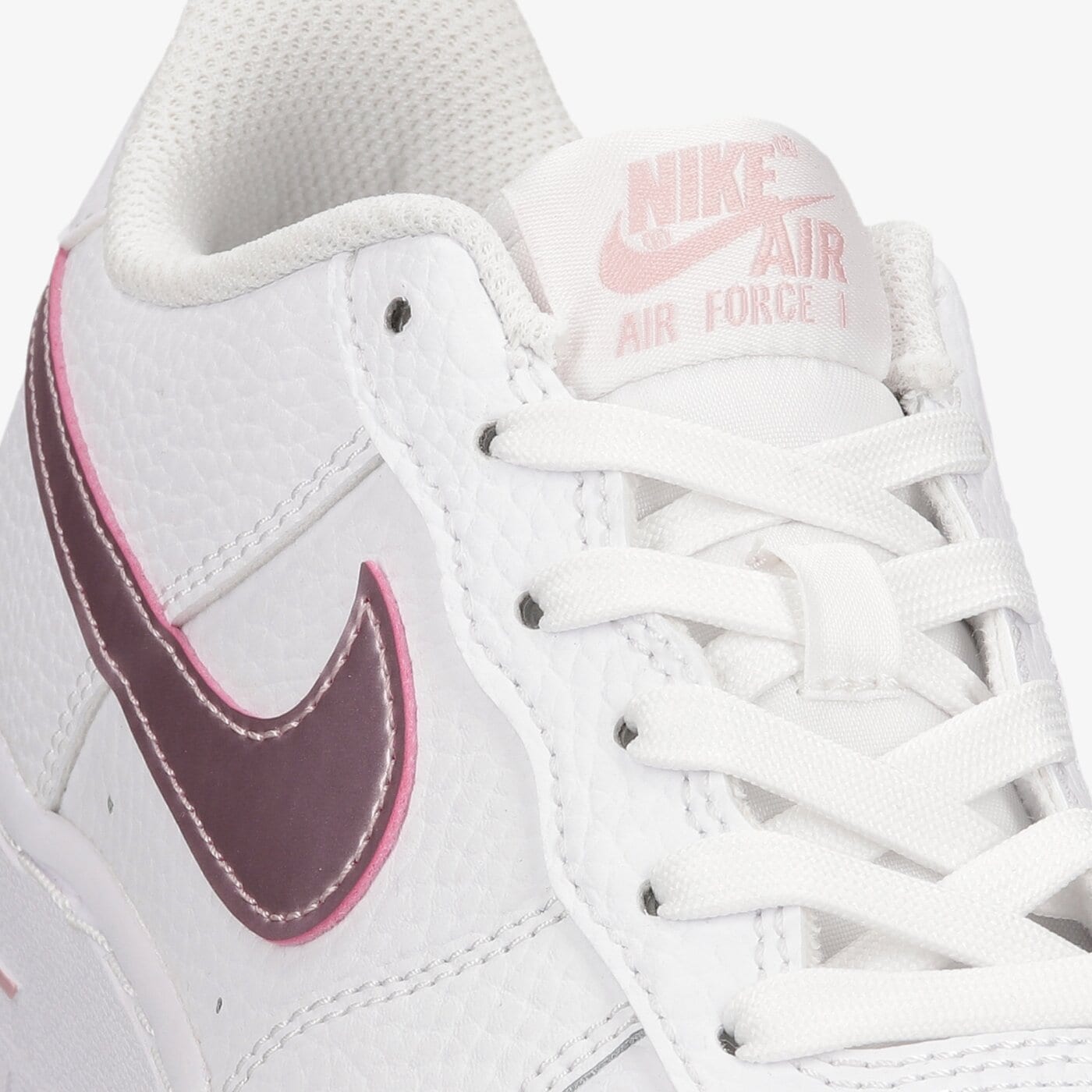 Детски маратонки NIKE AIR FORCE 1 ct3839-104 цвят бял