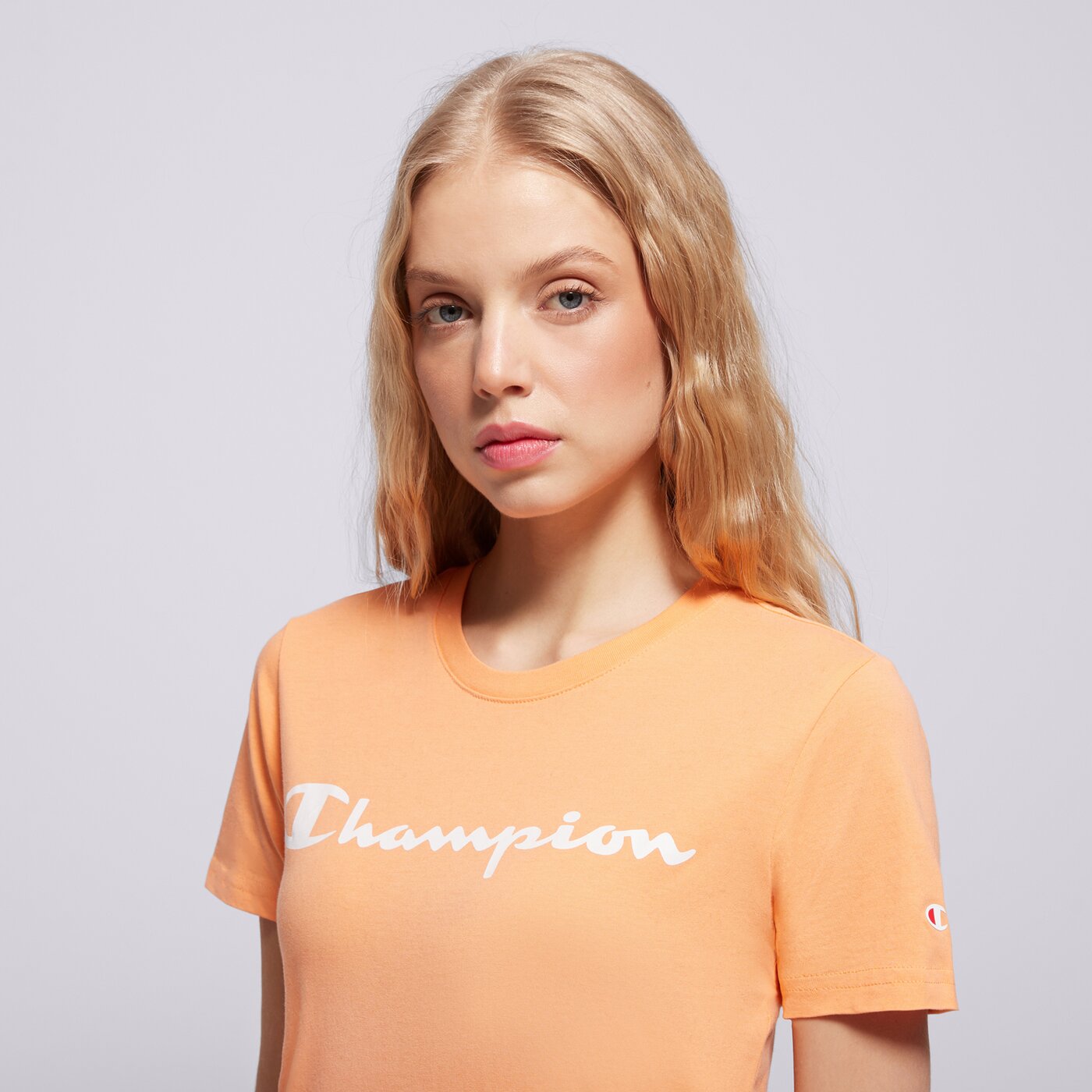 Дамска тениска CHAMPION ТЕНИСКА CREWNECK ТЕНИСКА 114780ps122 цвят оранжев