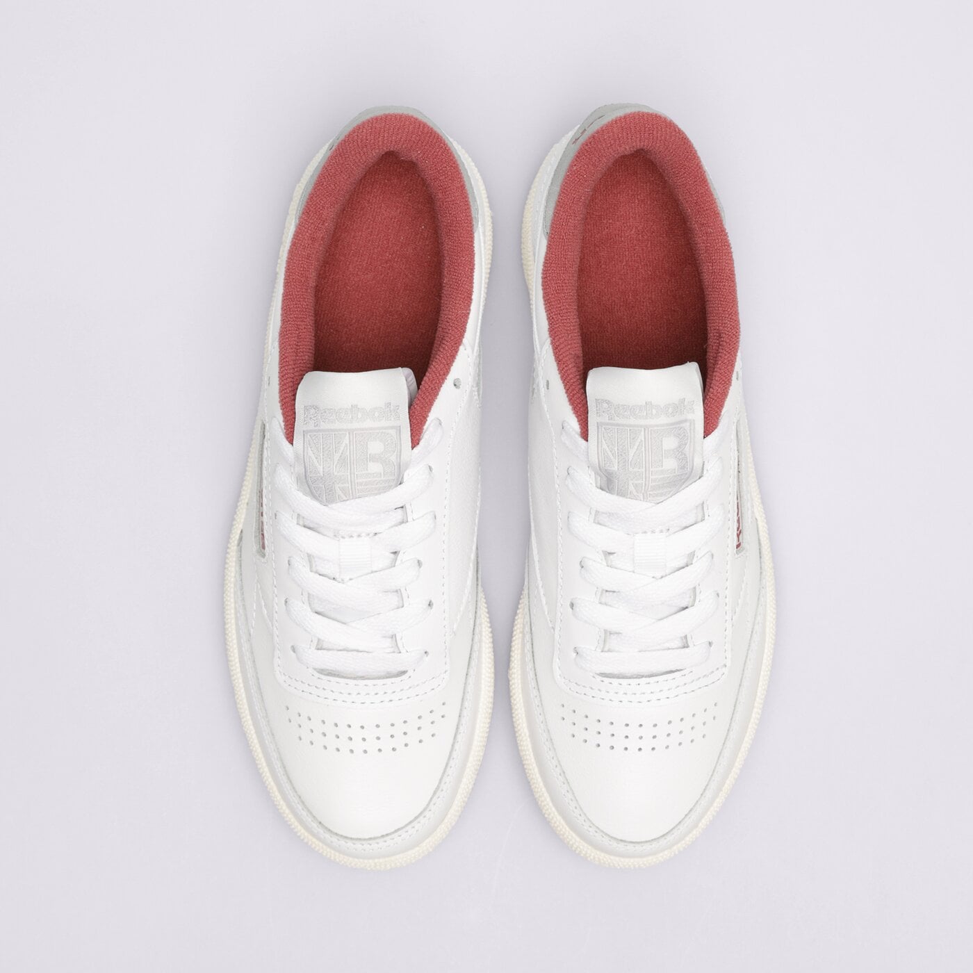 Дамски маратонки REEBOK CLUB C 85 100033087 цвят бял