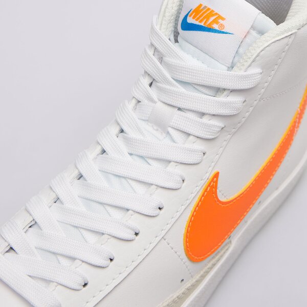 Детски маратонки NIKE BLAZER MID '77 da4086-116 цвят бял