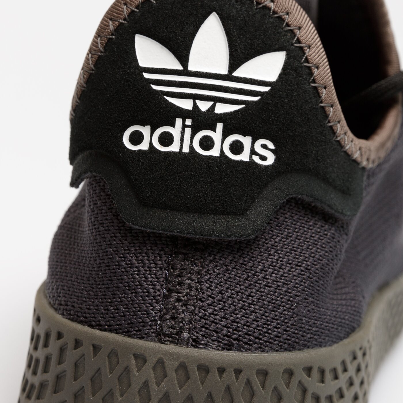 Мъжки маратонки ADIDAS PW TENNIS HU gz9533 цвят сив