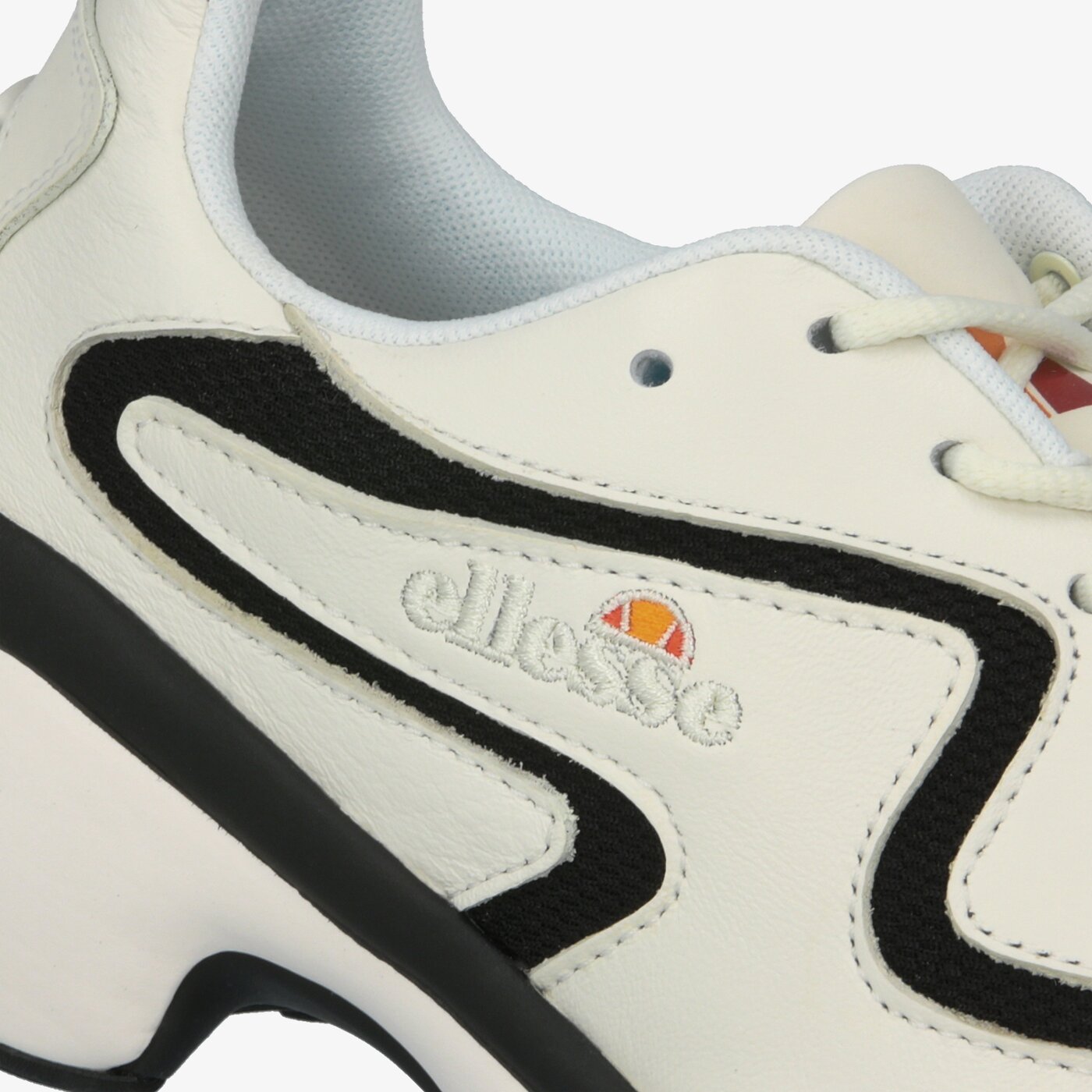 Дамски маратонки ELLESSE INDUS 613593 цвят бял