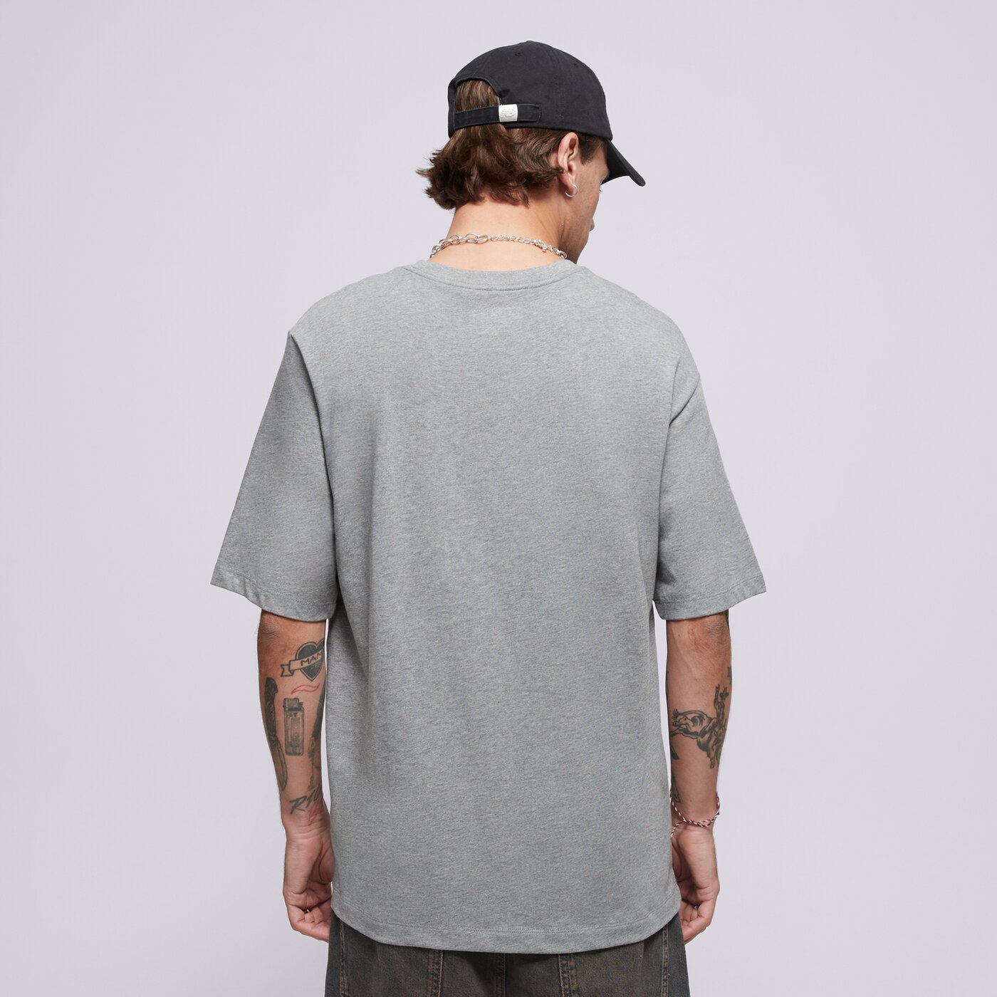 Дамска шапка с козирка NEW BALANCE ШАПКА 6 PANEL CLASSIC HAT V 2.0 lah51004bkk цвят черен