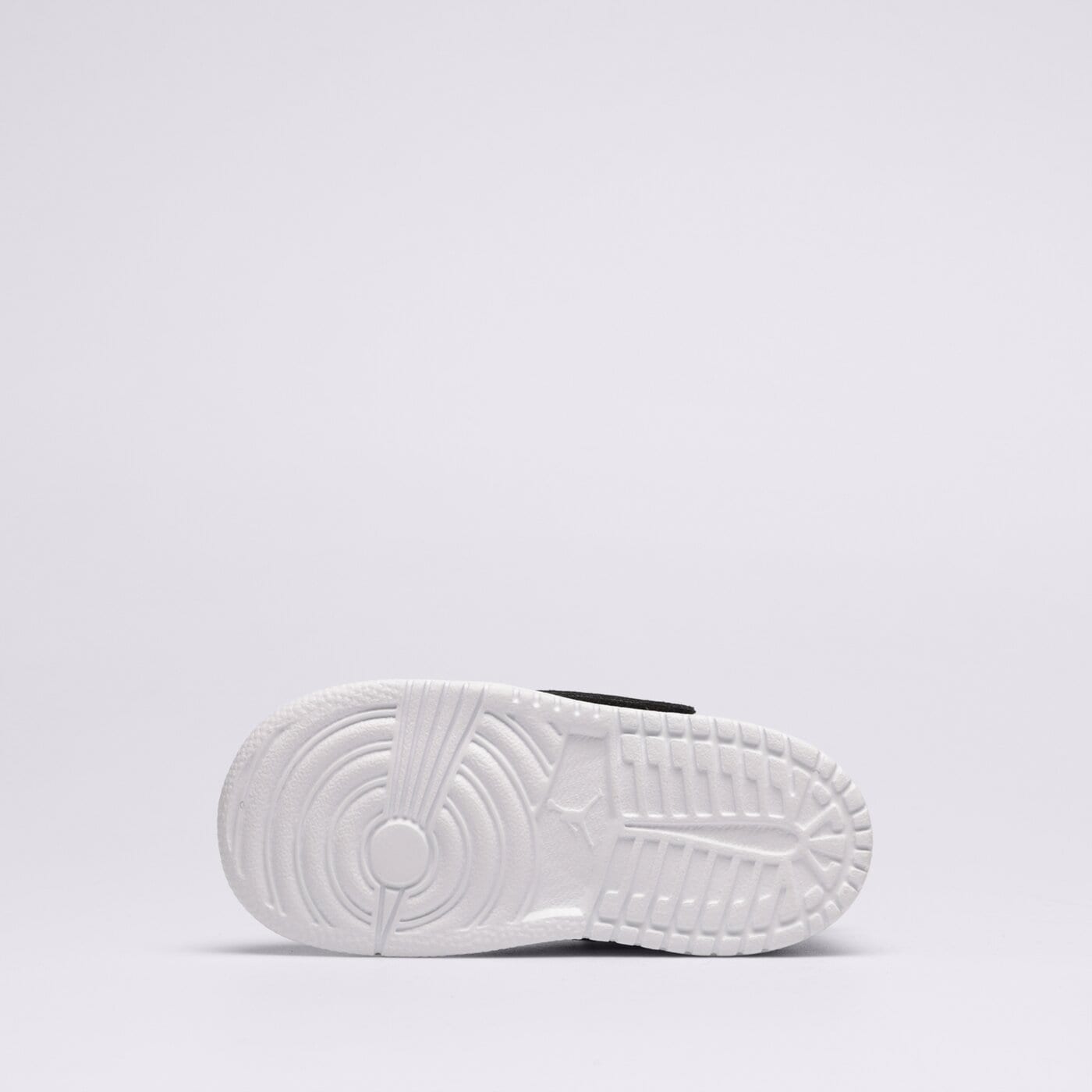 Детски маратонки SKY JORDAN 1  bq7196-016 цвят червен