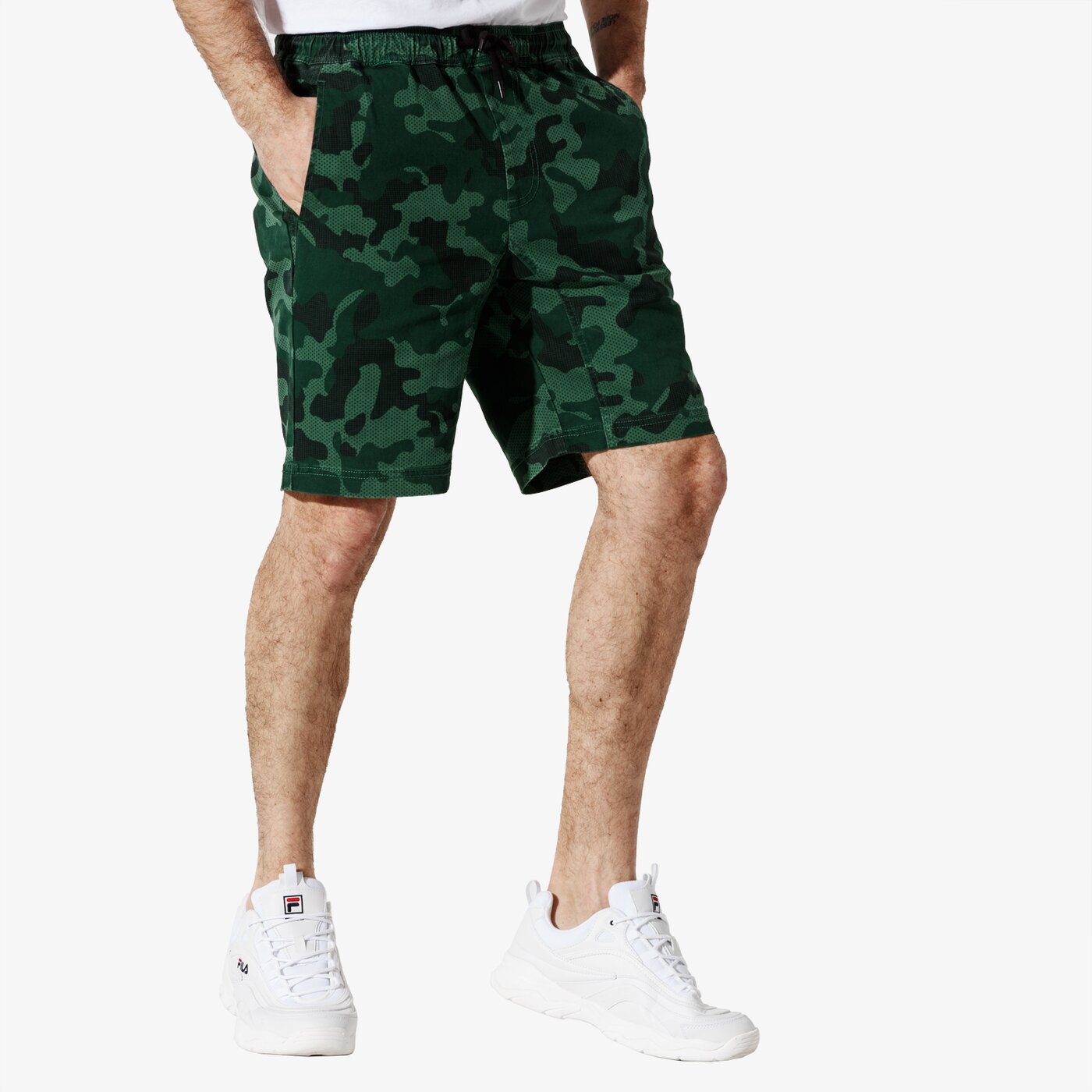 Мъжки къси панталони CONFRONT ШОРТИ CAMO SHORTS cf19szm07003 цвят жълт