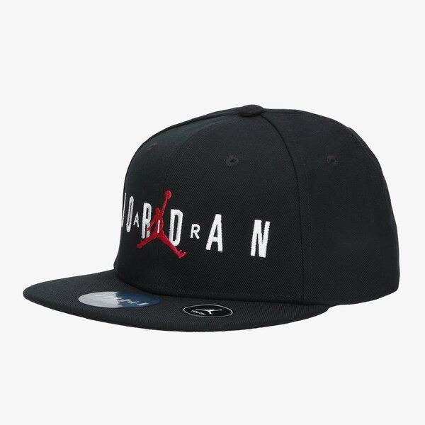 Детска шапка с козирка JORDAN ШАПКА JAN JORDAN JUMPMAN JR AIR CAP 9a0128-023 цвят черен