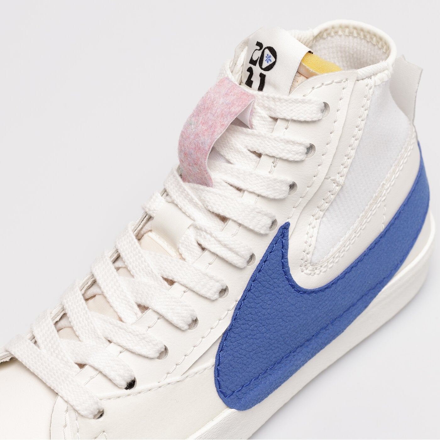 Мъжки маратонки NIKE BLAZER MID 77 JUMBO FIBER  dr9868002 цвят бял