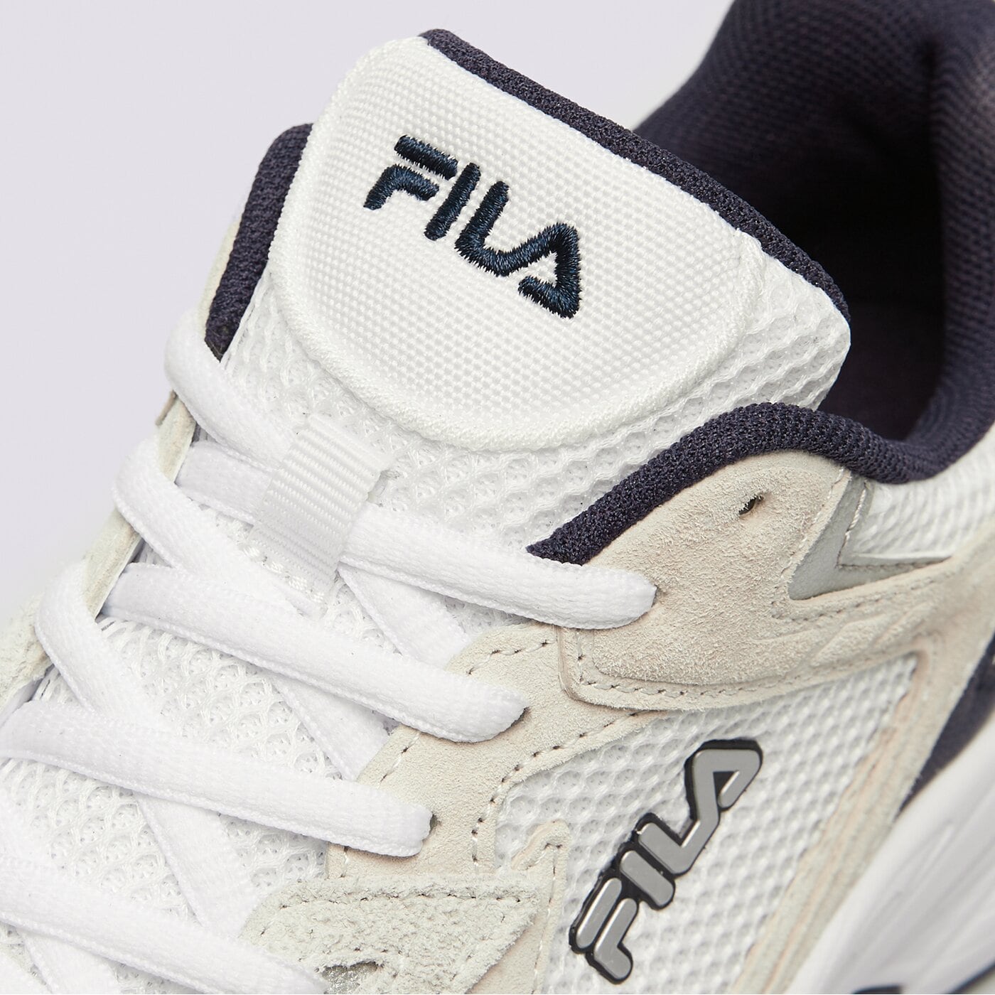 Дамски маратонки FILA DECYPHER 24 SUEDE 5am00817109 цвят бял