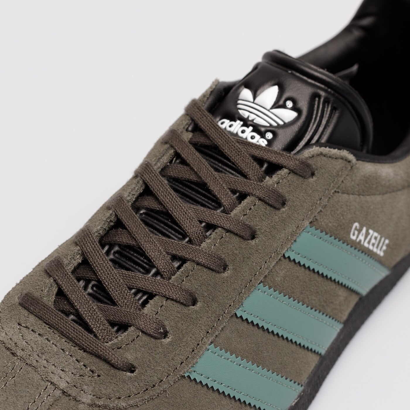 Мъжки маратонки ADIDAS GAZELLE  gx2209 цвят сив