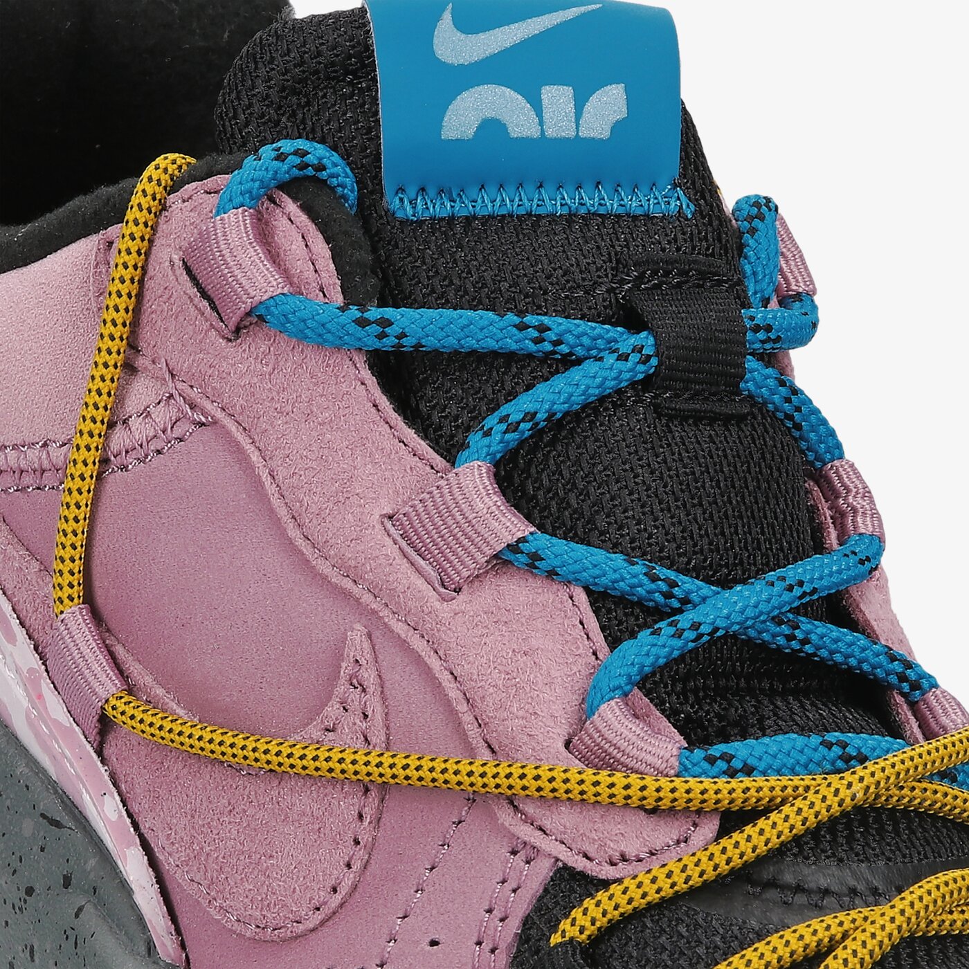 Дамски маратонки NIKE AIR MAX VIVA  db5268-003 цвят розов