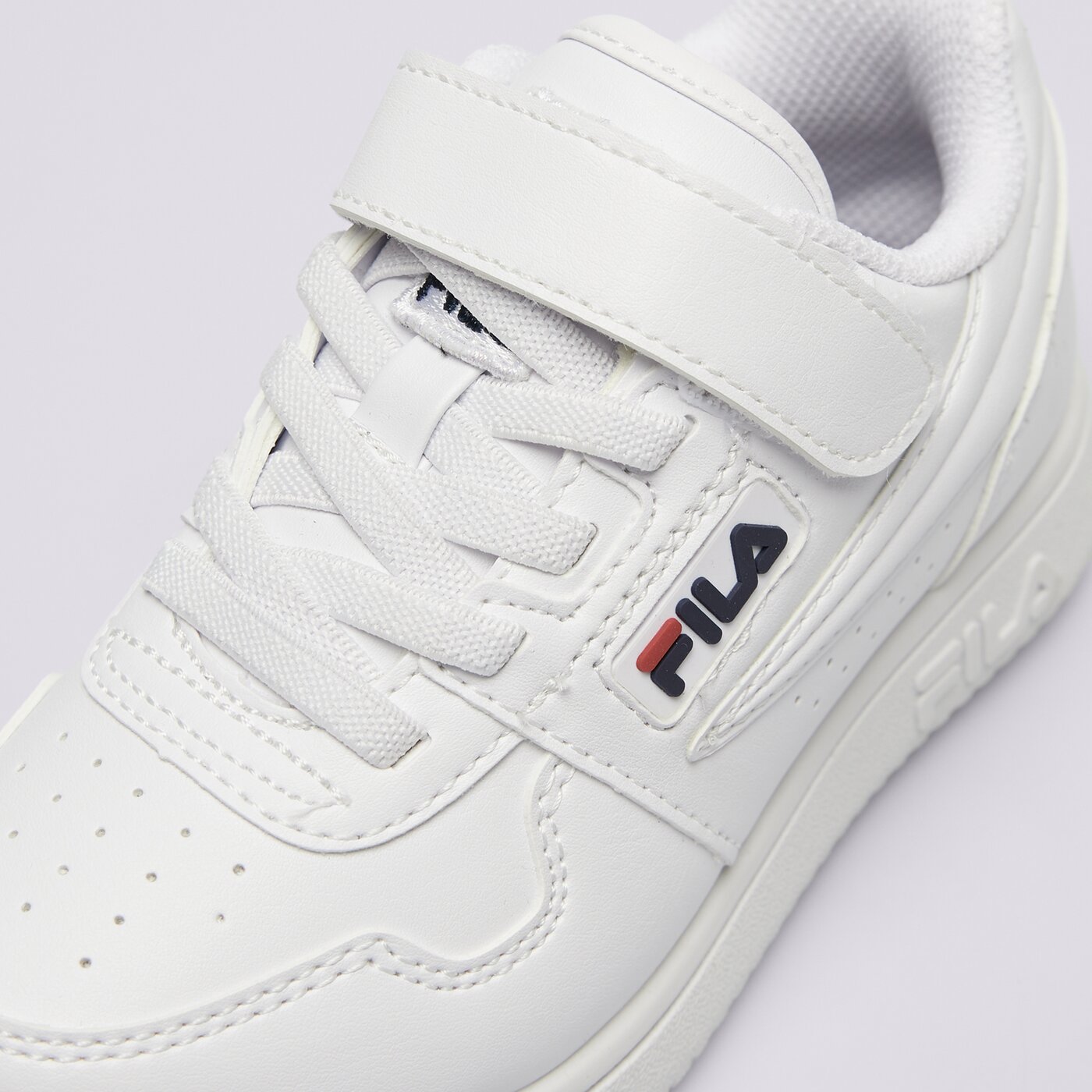 Детски маратонки FILA T-2 SNOW WHITE T 3tm01973-125 цвят бял