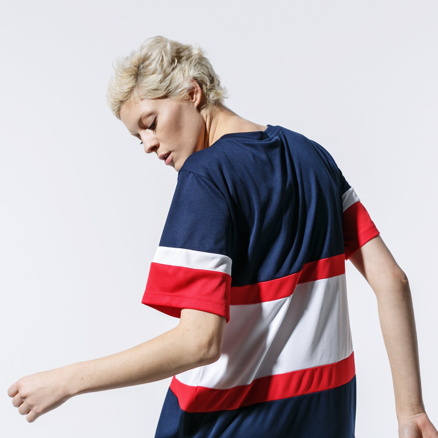 Дамски FILA РОКЛЯ TERHIKKA TEE АНЦУГS  687211k14 цвят тъмносин