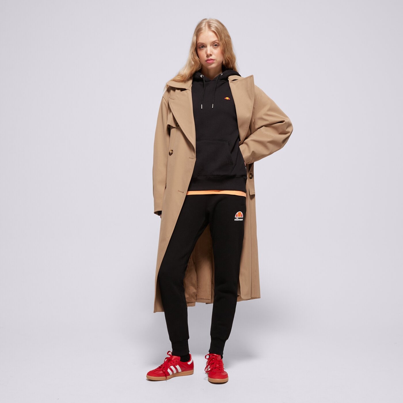 Дамски суичър ELLESSE СУИТЧЪР С КАЧУЛКА GIULOS OH HOODY BLK smg22039011 цвят черен