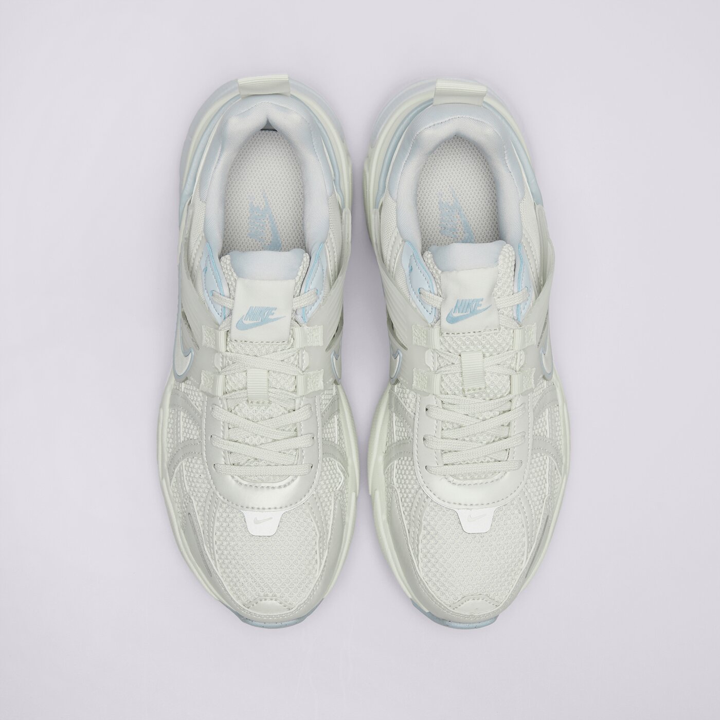 Дамски маратонки NIKE V2K RUN  fd0736-009 цвят бял