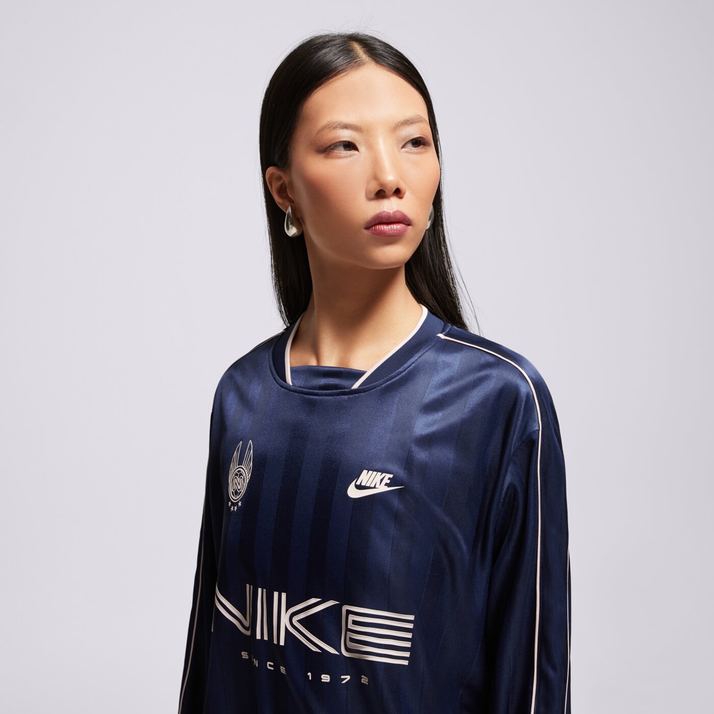 Дамска тениска NIKE ТЕНИСКА W NSW LS JERSEY im7452-410 цвят тъмносин