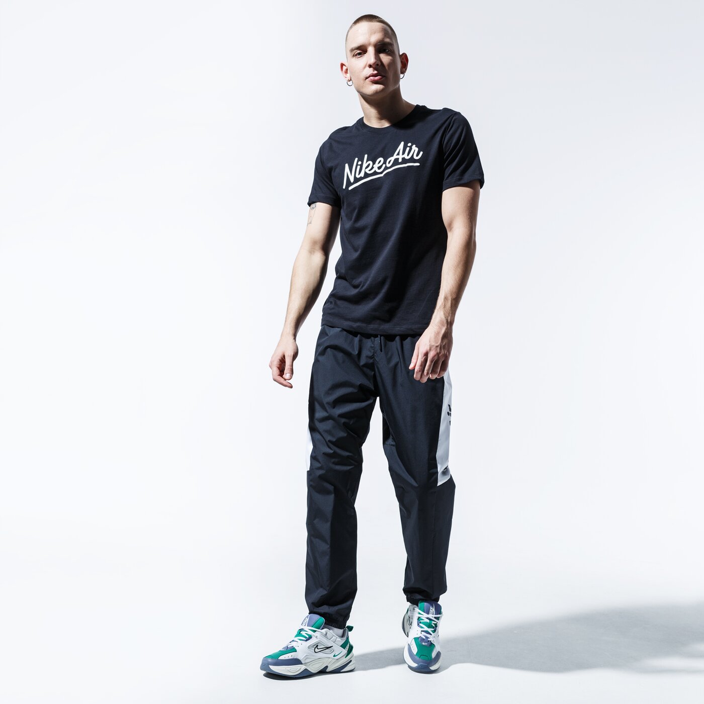 Мъжка тениска NIKE ТЕНИСКА M NSW SS TEE NIKE AIR 1 bv7637010 цвят черен