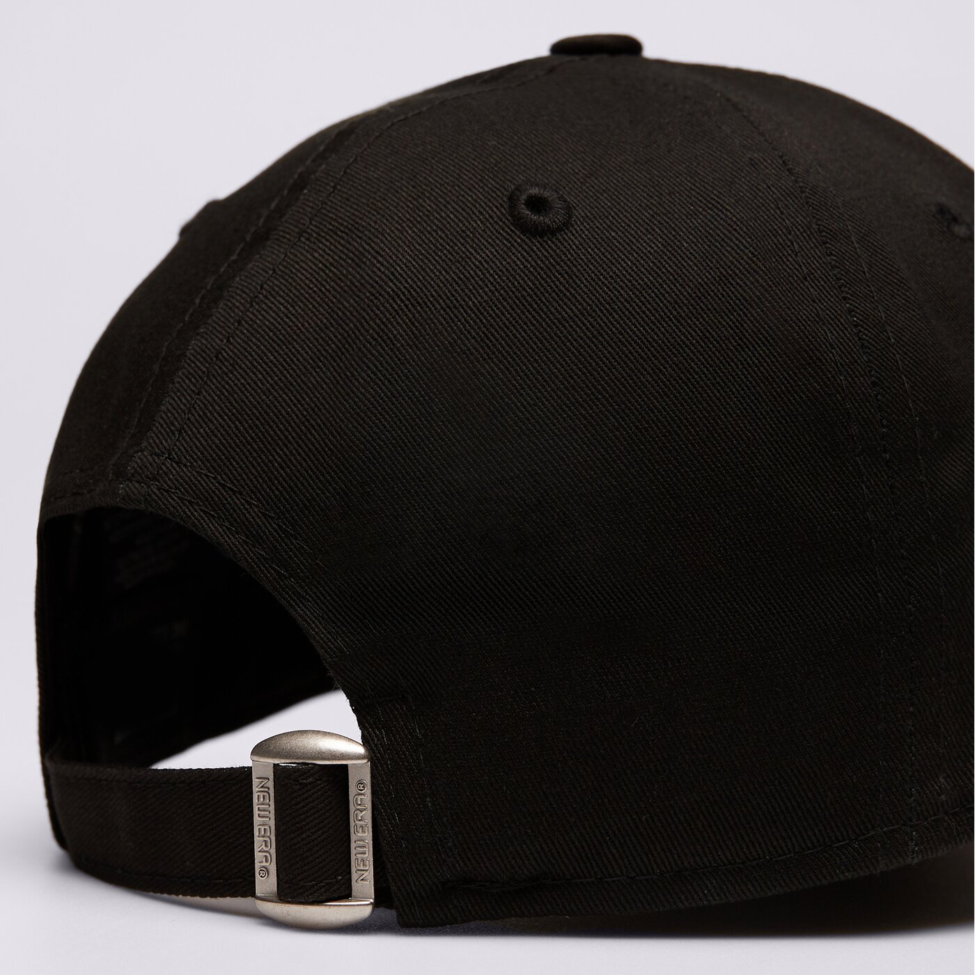 Дамска шапка с козирка NEW ERA ШАПКА SIDE PATCH 940 LAKERS LOS ANGELES LAKERS 60435127 цвят черен