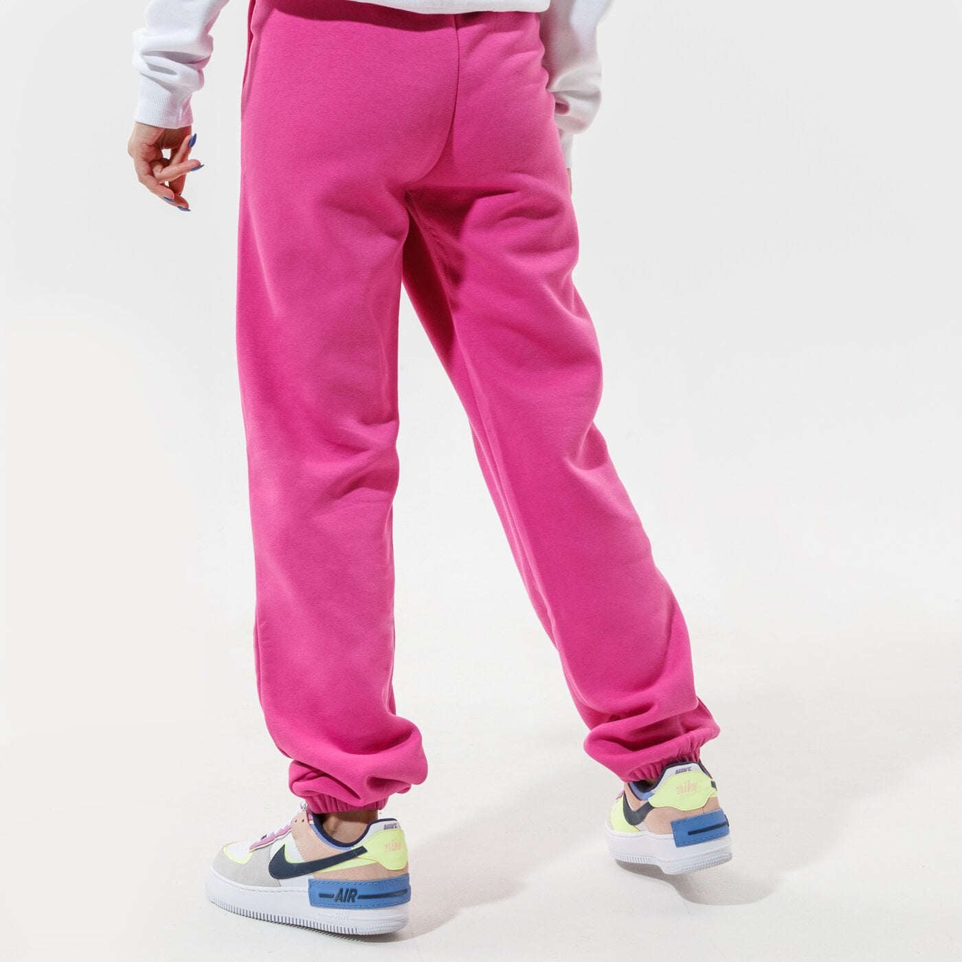 Дамски панталони NIKE ПАНТАЛОНИ SPORTSWEAR ESSENTIAL bv4089-623 цвят розов