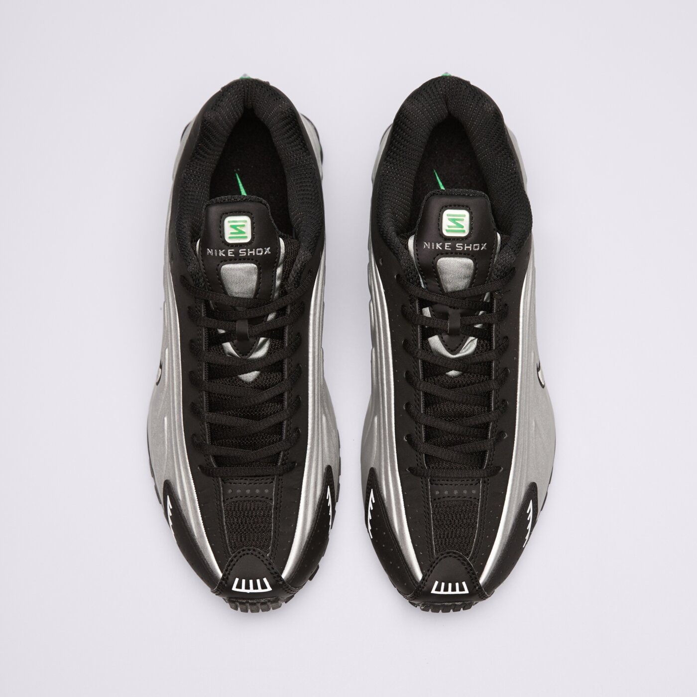 Мъжки маратонки NIKE SHOX R4 hq1988-006 цвят черен