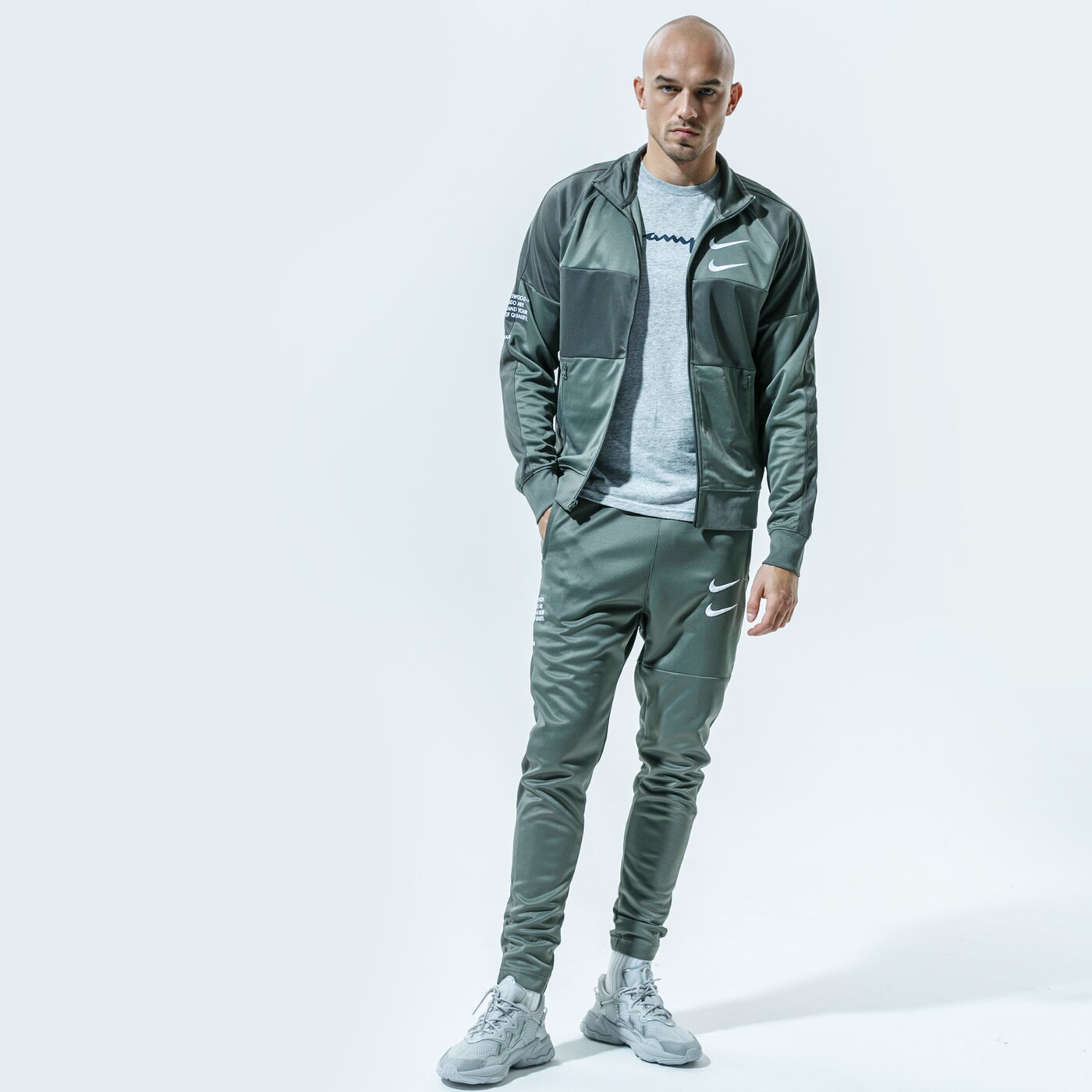 Мъжка тениска CHAMPION ТЕНИСКА CREWNECK ТЕНИСКА 214747em021 цвят сив