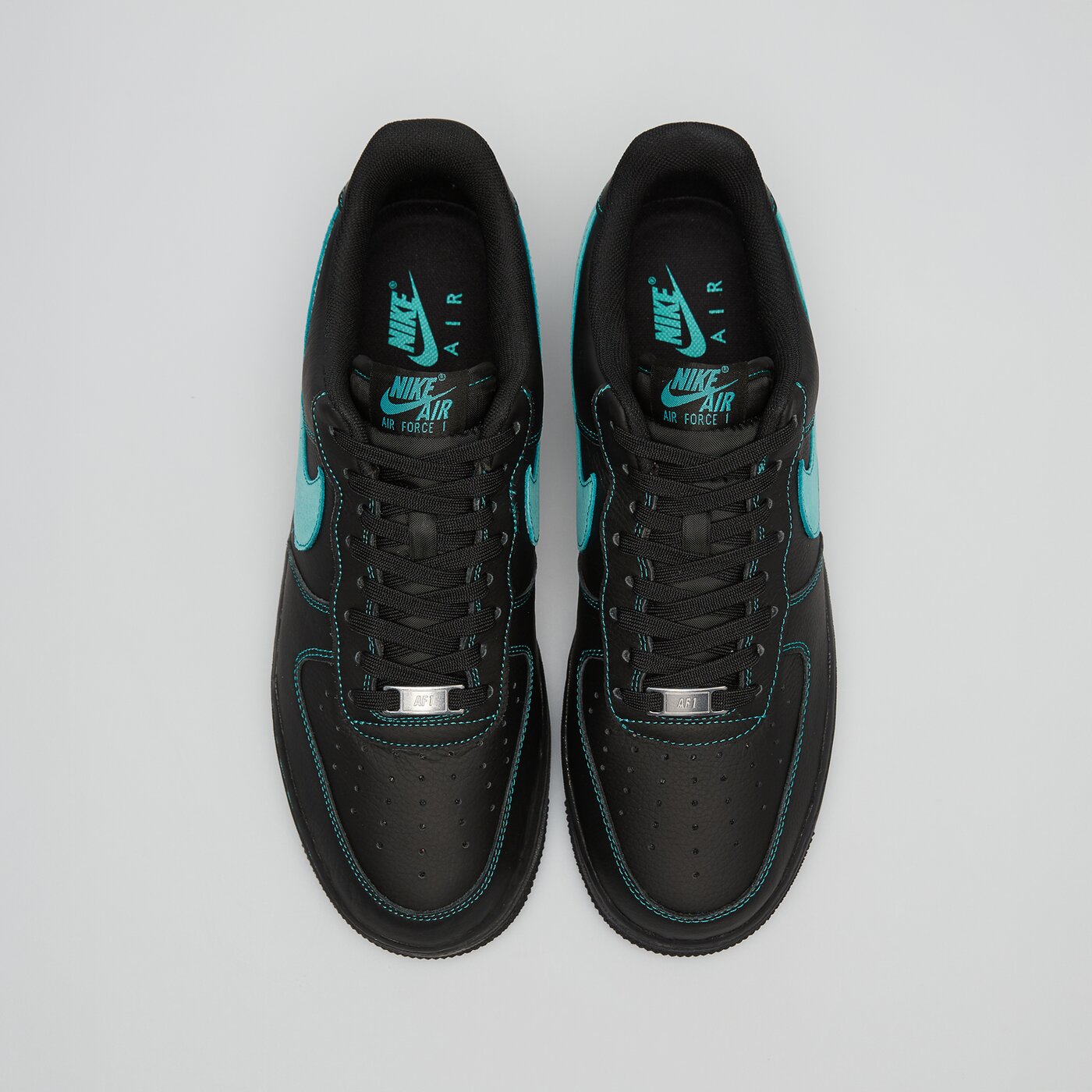 Мъжки маратонки NIKE AIR FORCE 1 '07 LV8 hq2037-002 цвят черен